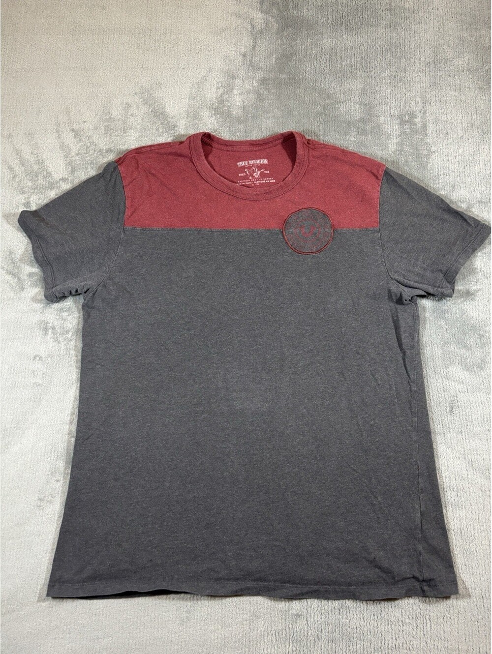True Religion Tee Shirt Men’s Red And Grey XL Casual Comfortable